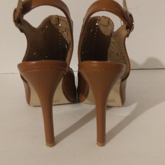 Forever Heels - Picture 5 of 7